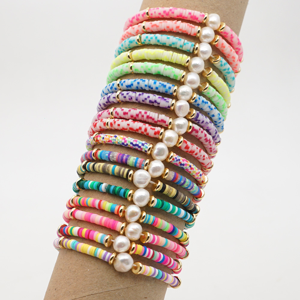 Vente Chaude Mode À La Mode Vacances Plage Style Naturel Baroque Perle Couleur Douce En Céramique Lettre Bracelet display picture 22