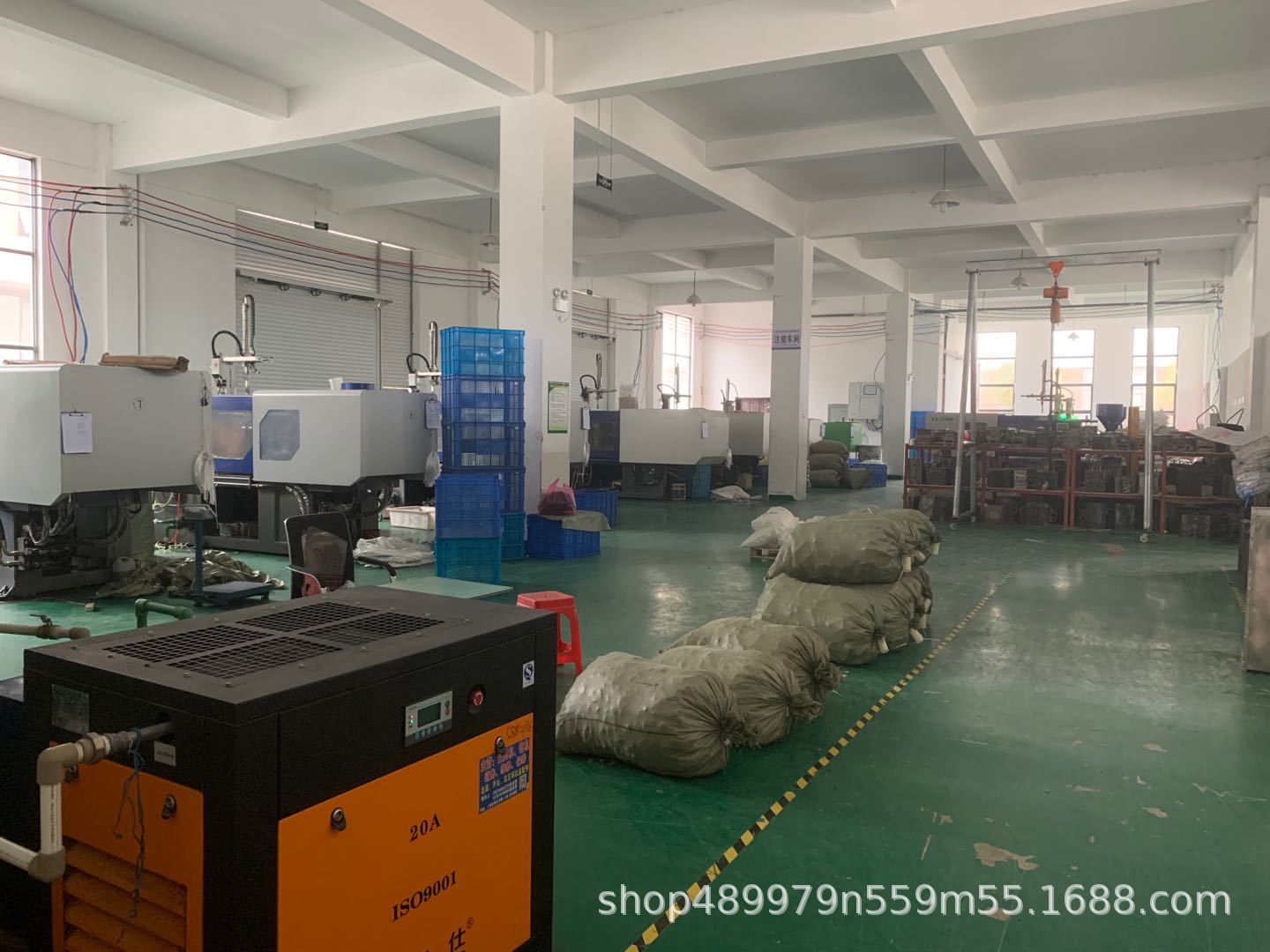 cee78aab4df82b0f6005cd817e3040