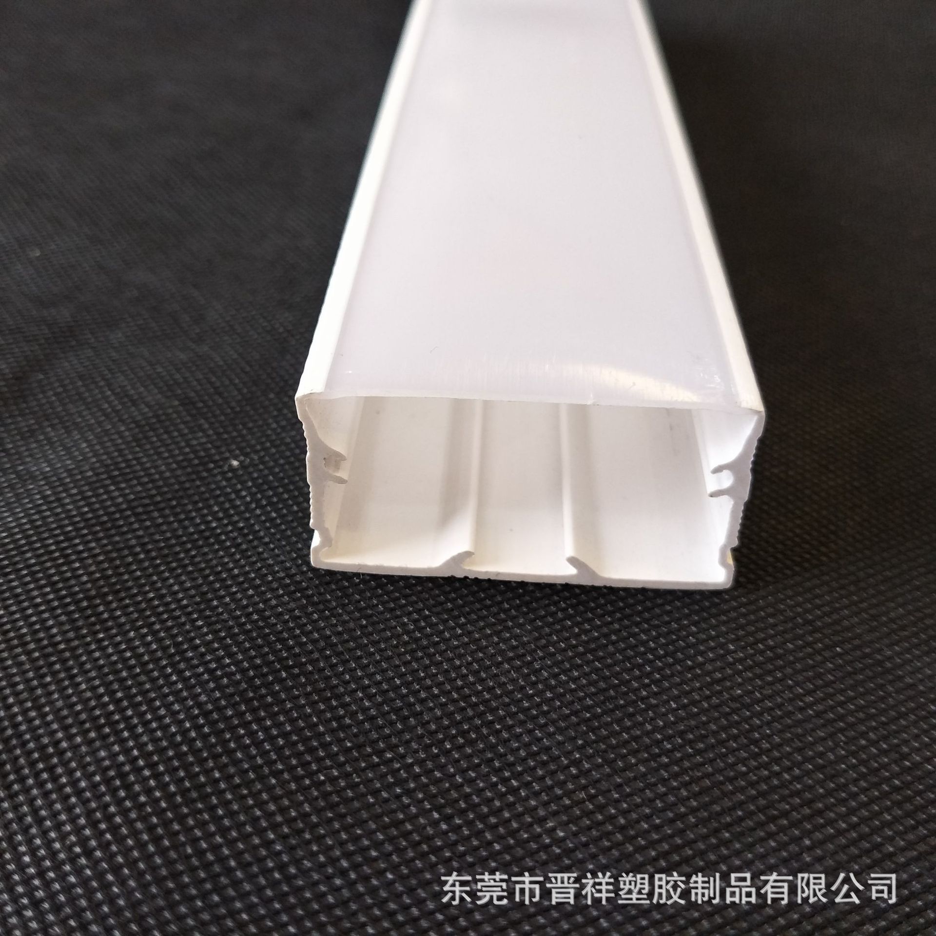 厂家供应 PC防火灯罩 PC扩散条纹灯罩 PC磨砂灯罩 PC线条灯罩