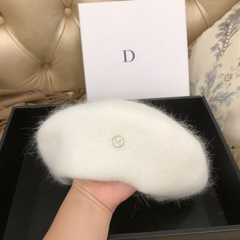 Angora rabbit fur beret autumn and winter knitted warm sweet octagonal cap Korean fashion retro art painter cap Angora rabbit fur beret autumn and winter knitted warm sweet octagonal cap Korean fashion retro art painter cap