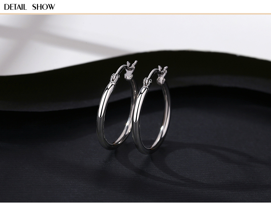 Simple Semicircle Silver Earring Wholesale display picture 2