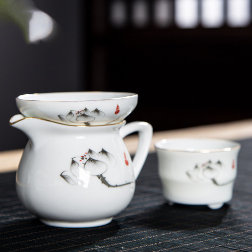 High white gold controlled blue and white porcelain tea filter filter creative ceramic Kung Fu tea set tea filter wholesale customization