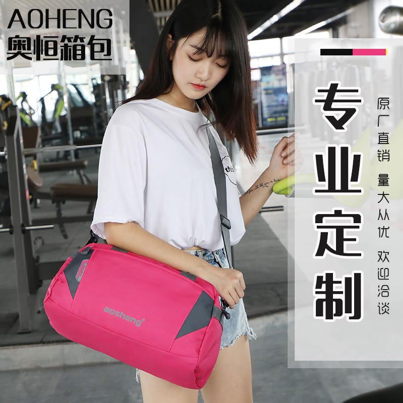 Bolsa de fitness al por mayor bolso al aire libre de los hombres y las mujeres bolsa de fitness bolsa de publicidad personalizada logotipo impreso bolsa de viaje deportiva de corta distancia