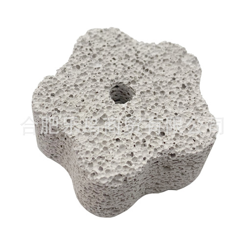 Hamster Supplies Gnawing Stone Chinchilla Squirrel Volcanic Stone Gnawing Stone Parrot Beak and Claw Grinding Stone