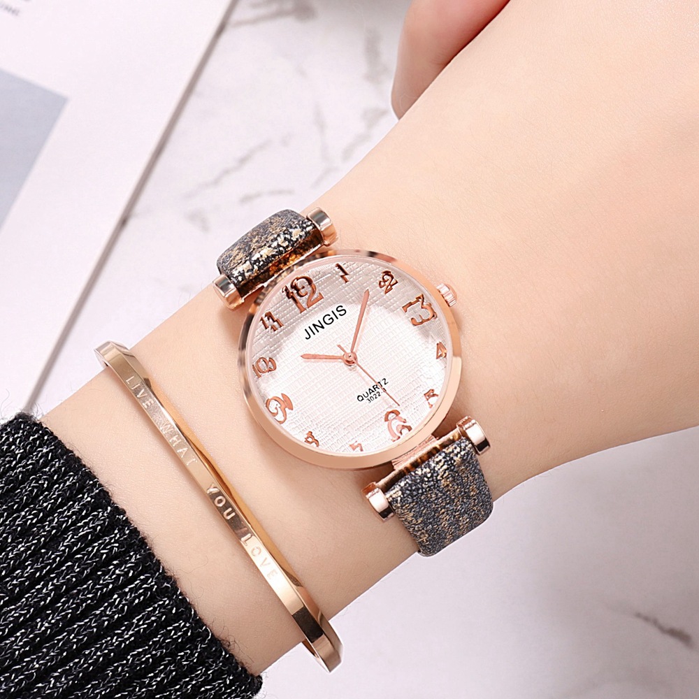 Korean version of watch, women's high minimalist temperament in middle school student style, literal and fashionable_voghion.com