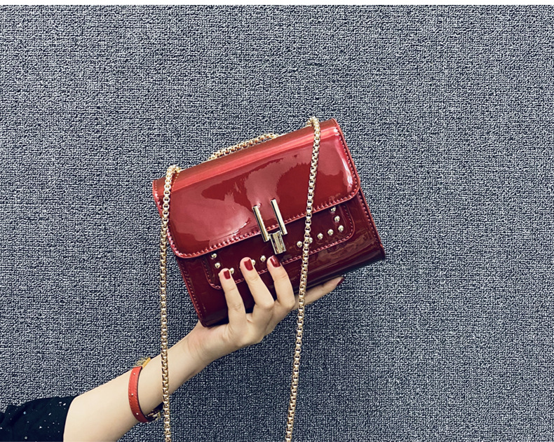 Wholesale Fashion Chain Mini Messenger Shoulder Bag Nihaojewelry display picture 16