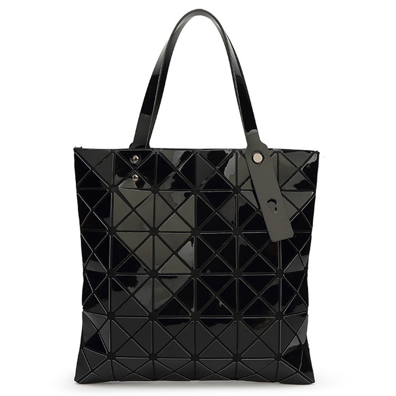 PU matte diamond shaped foldable geometric diamond grid single shoulder handbag in Japan_voghion.com