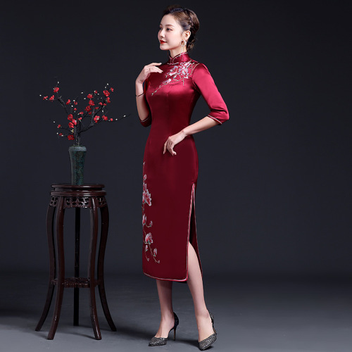 Traditional Chinese Dress Qipao Dresses for Women Long embroidered wedding dress