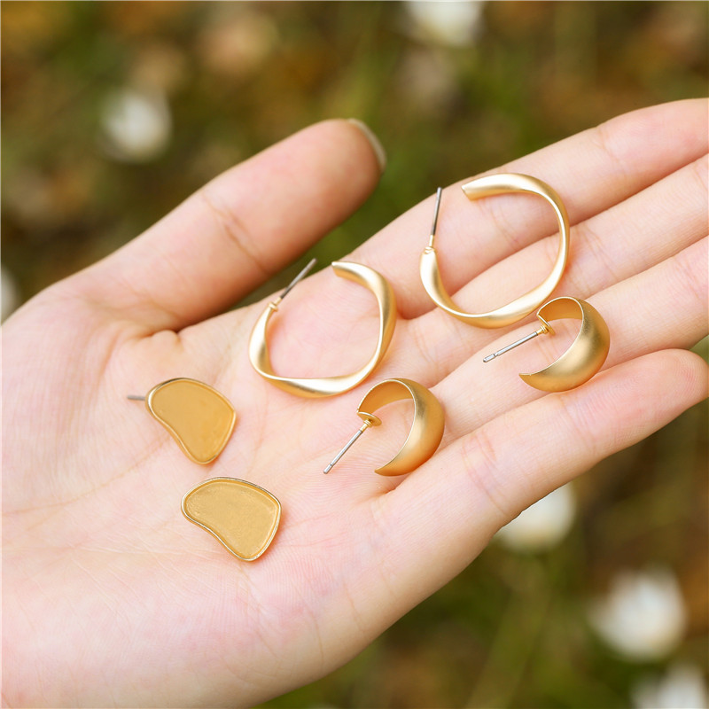 Simple C-shaped Earrings Set display picture 6