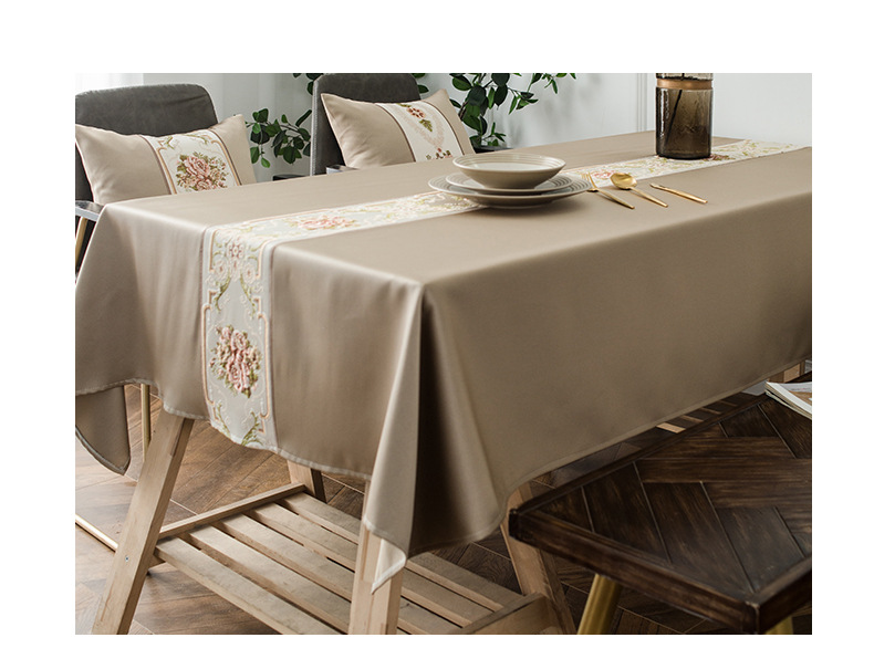 Luxury Classical Embroidered Runner Waterproof High-Precision Geometric Rectangular Coffee Table Dining Tablecloth_voghion.com