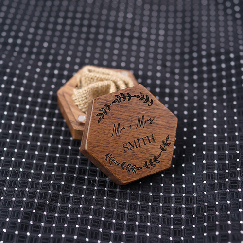 Custom printed and engraved LOGO solid wood ring box black walnut solid wood handmade jewelry box jewelry ring box