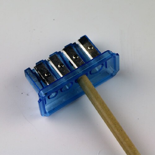 Boratu multifunctional 4-hole pencil sharpener sketch pencil charcoal art special pencil sharpener four-hole pencil sharpener