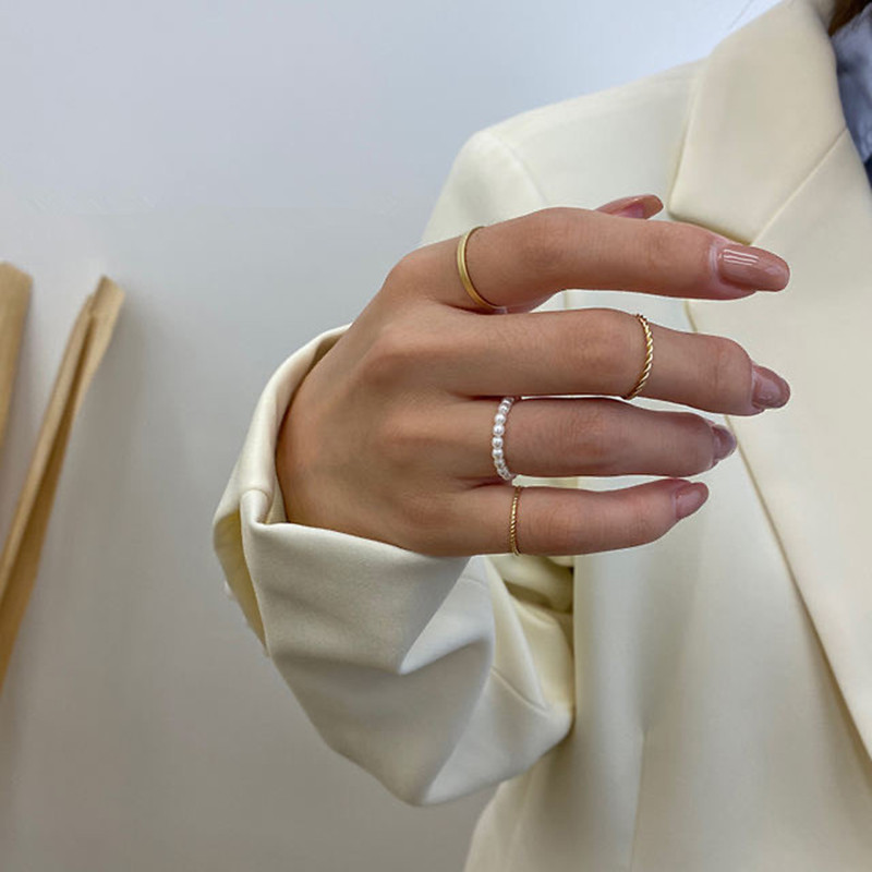 Einfache Wilde Zeigefinger Ring Der Koreanischen Mode display picture 1