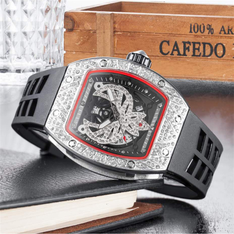 Orologio al quarzo da uomo con quadrante floreale e teschio_voghion.com