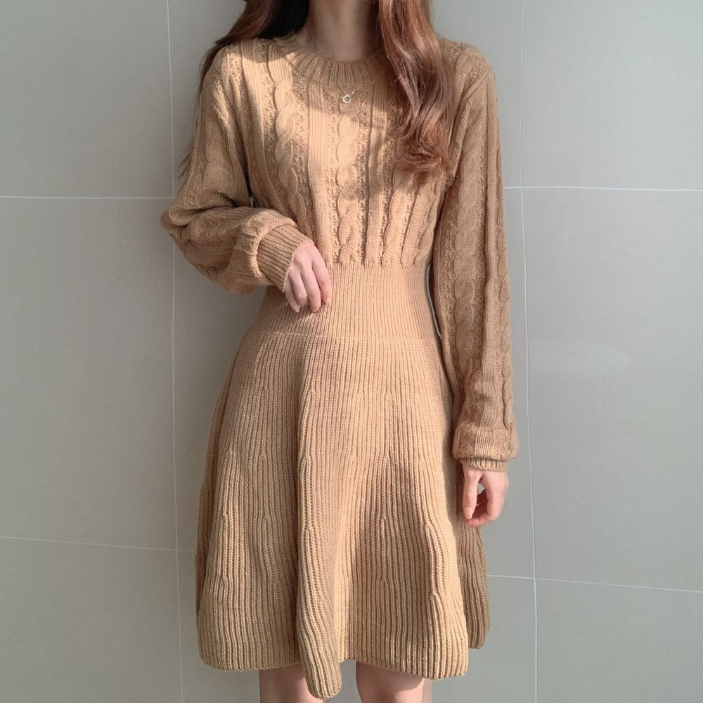 2022 autumn and winter New Korean style chic slimming versatile Western style twist waist knitted long sleeve sweater dress trendy