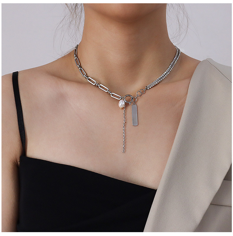 Minimalist Style Cross Chain Flower Pearl Silver Full Diamond Titanium Steel Bracelet Necklace Set For Women display picture 12