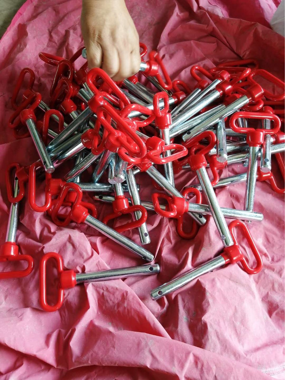 红头销，拖车销，安全销。浸塑螺丝