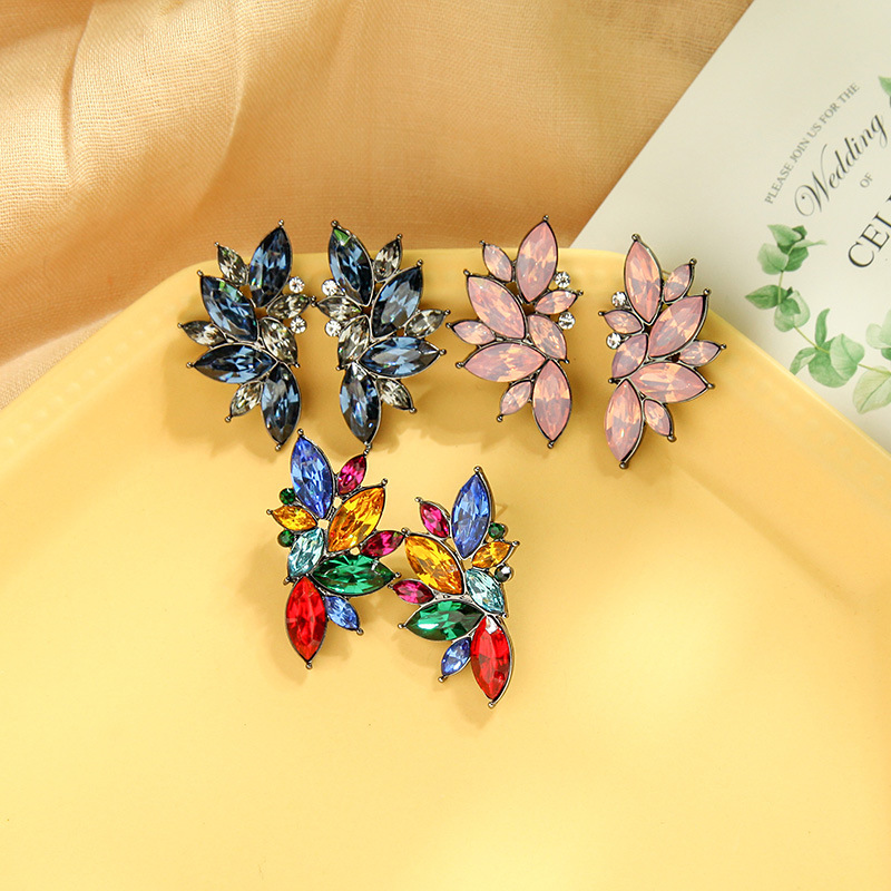 Super Fairy Personality Diamond Earrings S925 Silver Needle Colorful Gemstone Earrings Dinner Wild Flower Earrings Wholesale display picture 12