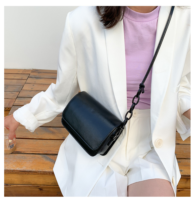 135g Weight Polyester Lining Material Magnetic Buckle Closure Type Single Shoulder Strap Strap Type Crossbody Bag Bags Type Casual, Street Occasion Pu Leather Material Solid Color Pattern All Seasons Season Women's Gender Vintage Style, Classic Style Style Medium Size Women's Medium Pu Leather Solid Color Vintage Style Classic Style Magnetic Buckle Crossbody Bag 12