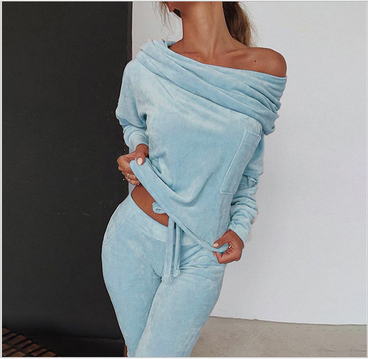 Abbigliamento da donna autunno e inverno: maglietta monospalla a maniche lunghe + abito casual in velluto dorato con fiocco._voghion.com