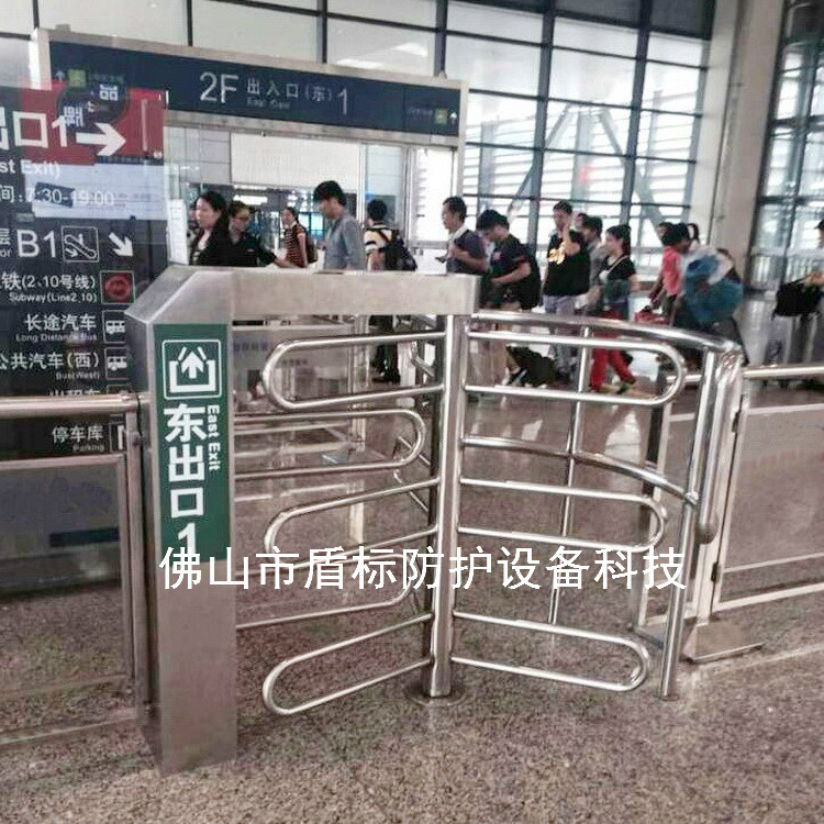 不锈钢单向旋转门工厂定制尺寸款式,车站公园景区进出口单项转闸-阿里巴巴
