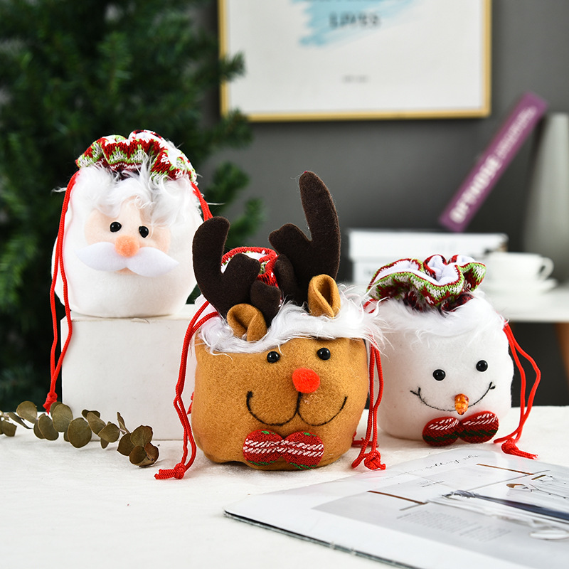 Creative Christmas Decoration Three-dimensional Doll Candy Tote Bag Wholesale Nihaojewelry display picture 4