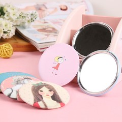 Korean creative mini makeup mirror portable makeup mirror portable small round mirror cute student girl heart makeup mirror