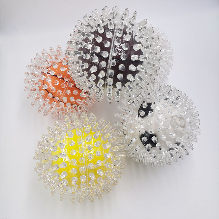 Fabricante directo para Amazon TPR mascotas, gatos, perros, bolas elásticas resistentes a la mordida, dientes de mordida de perros, juguetes de apuñales de salud