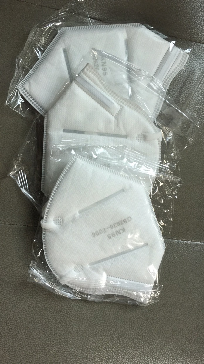 广州雷诺五层KN95 TUV SGS CE FAD认证防护口罩外贸出口日产700万