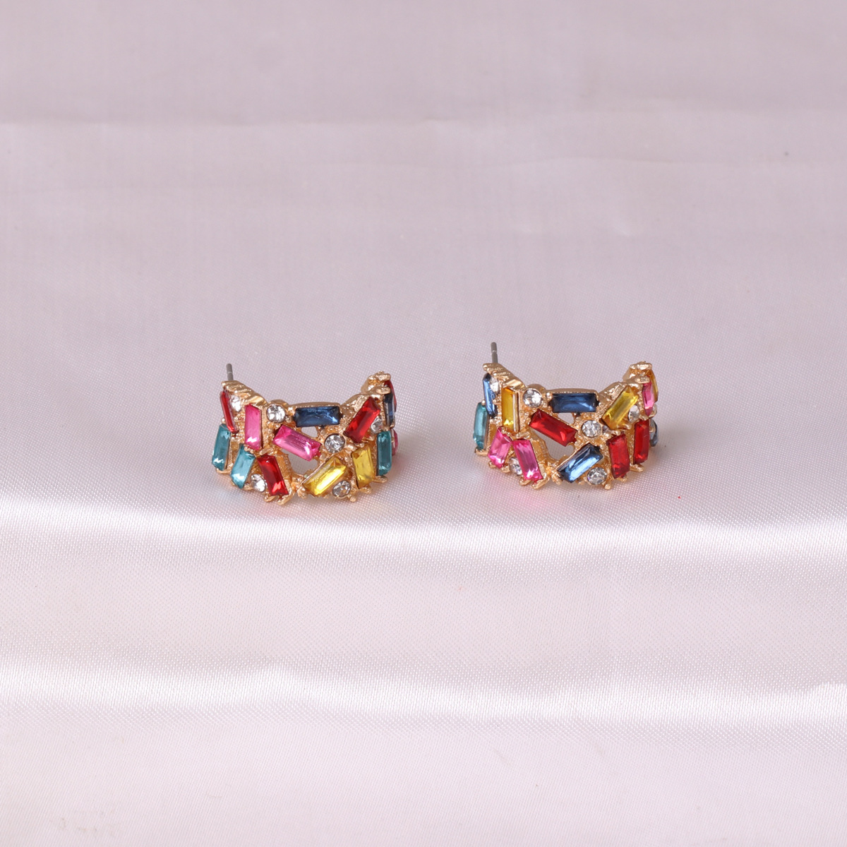 Fashion C Shape Diamond Alloy Artificial Gemstones Earrings Ear Studs display picture 2