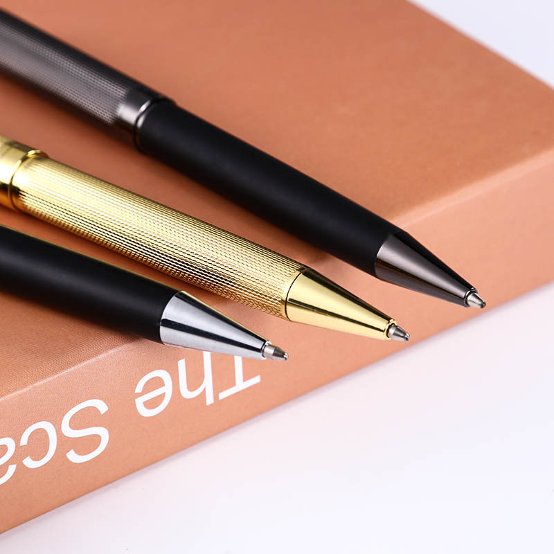 Fábrica al por mayor bolígrafo de metal cepillado varilla de cobre tallado publicidad comercial pluma de aceite pluma de regalo logotipo personalizado