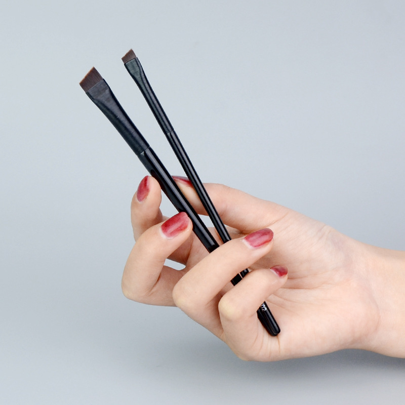 Wang Feifei Blade Eyeliner Brush A102 Eyebrow Brush A101 Angled Outline Flat Head Cangzhou Makeup Brush Ultra-Fine