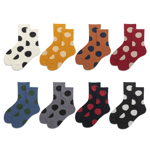 2020 new autumn and winter Korean women's socks polka dot stockings Japanese large polka dot retro modern girl stockings