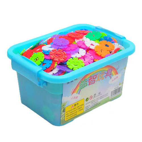 Bulk large snowflake building blocks children's plastic puzzle kindergarten boys 2-3 years old 4-9 years old girls toys