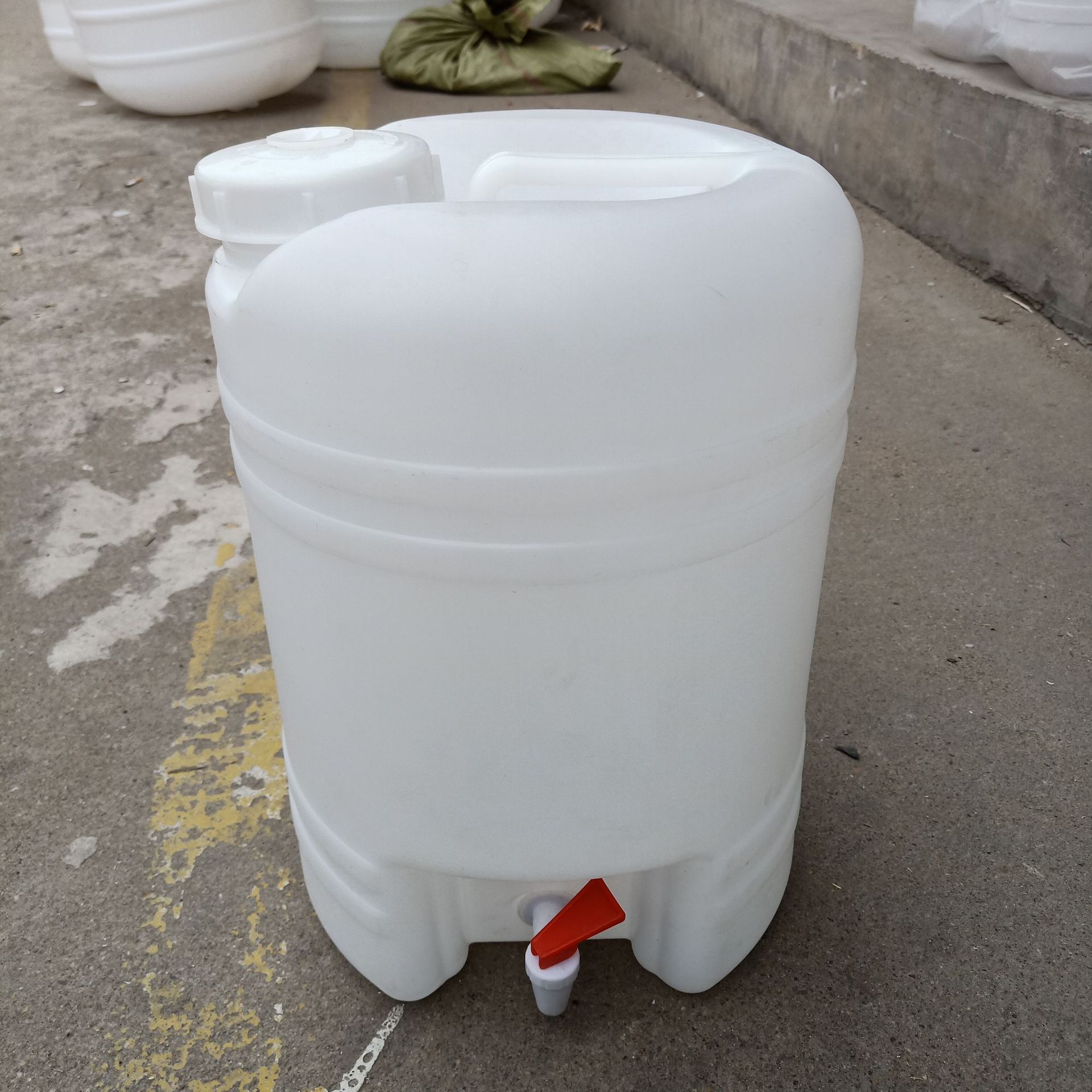 酒桶带龙头桶酵素桶家用储水桶酱油桶消毒液桶15L20L50L多种规格