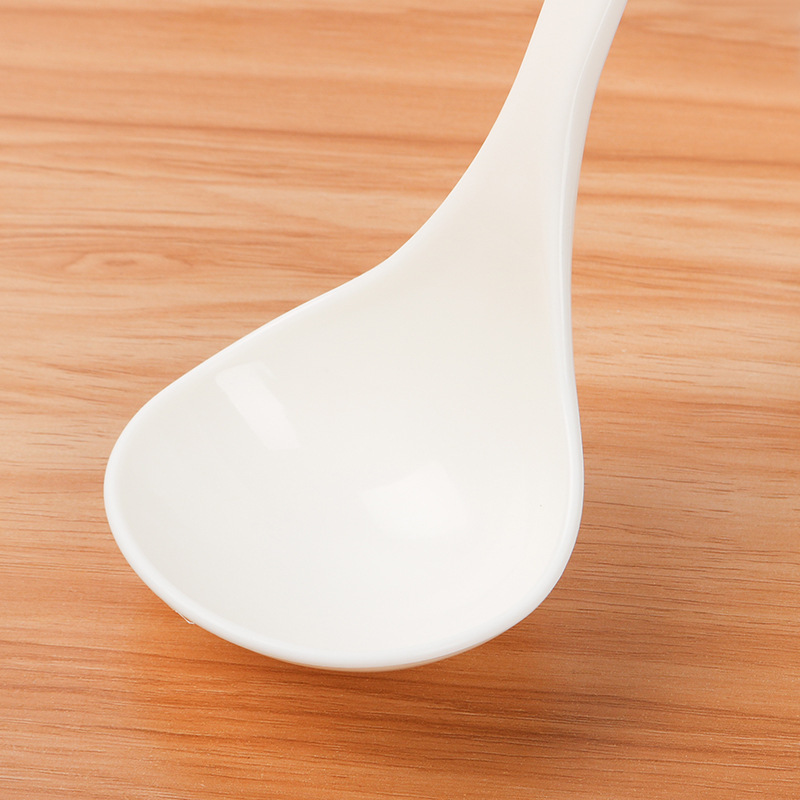 Cuchara de sopa hogar cuchara grande cuchara de sopa grande mango largo cuchara de gachas cuchara de plástico entrega al por mayor