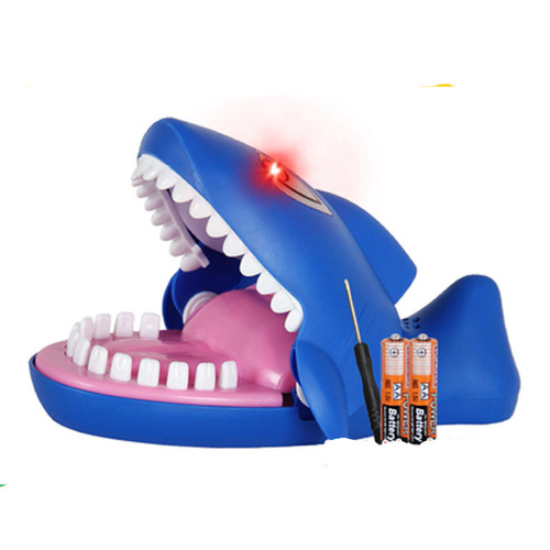 Parent-child interactive trick biting hand toy villain head toy pirate bucket children's toy gift crocodile shark