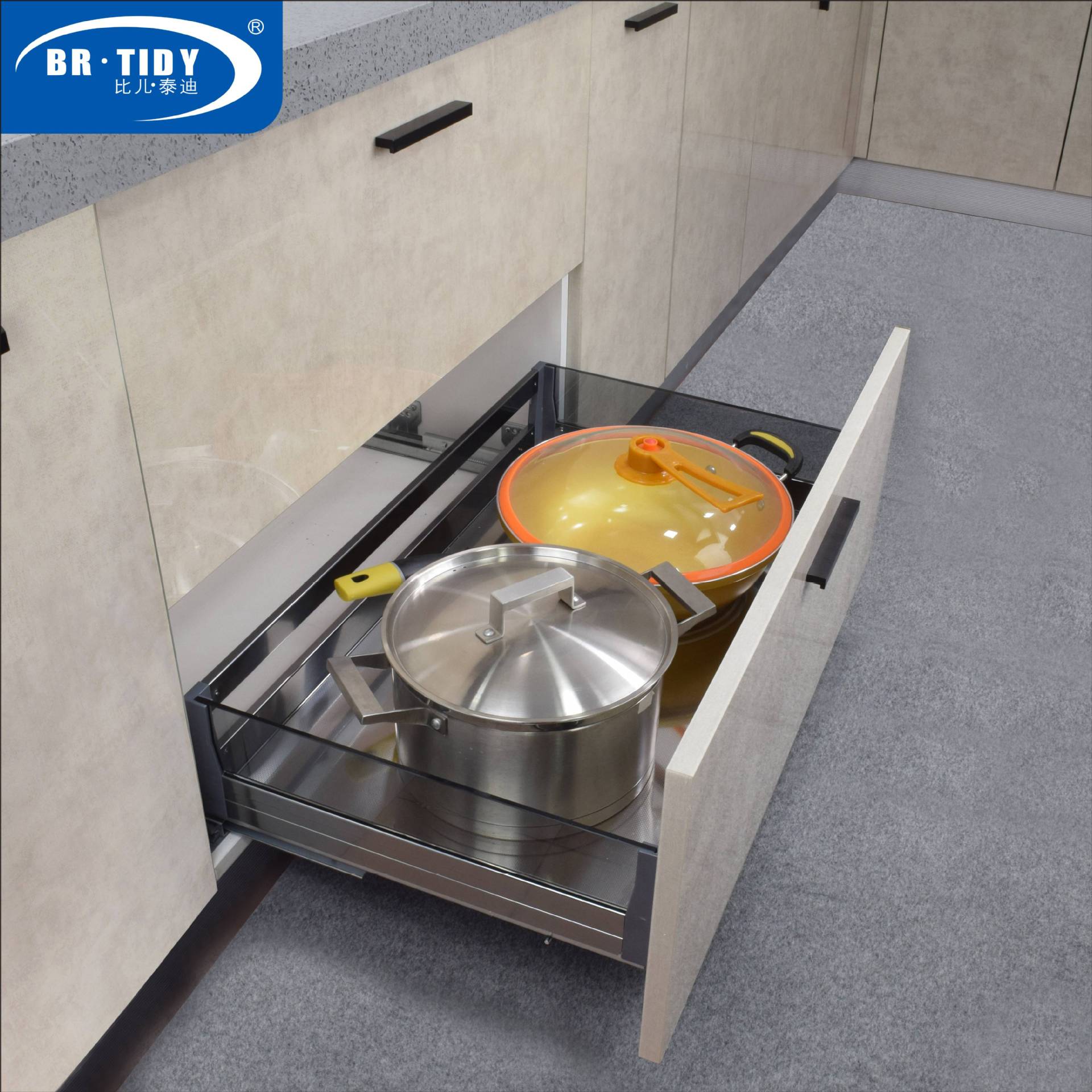 ����ֱ������̫������������� �����������������ƽ������˫��