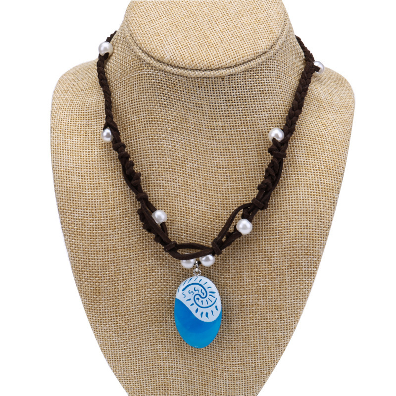 Cross-border Explosive Retro Simple Necklace Ocean Wonder Princess Moana Second Generation Geometric Hollow Knot Necklace