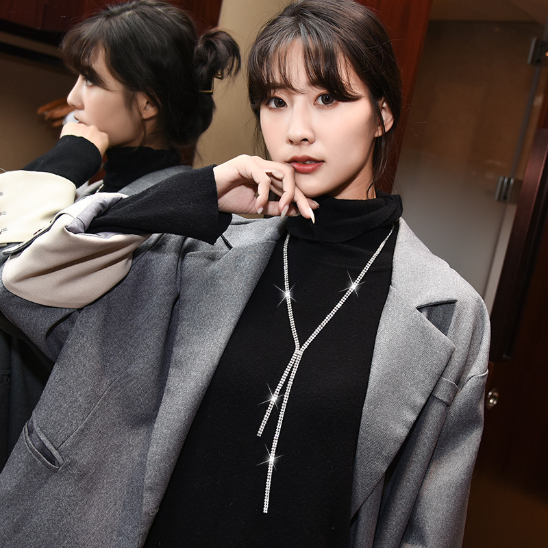 Venta directa de fábrica 2020 europeo y americano simple diamante completo brillante collar ropa mujer accesorios larga borla suéter cadena al por mayor