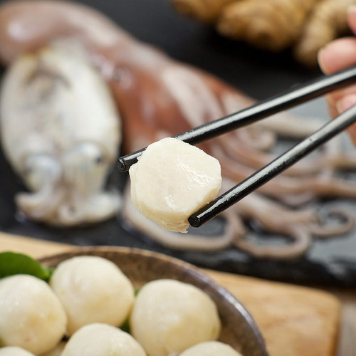 Chaoshan cuttlefish balls, frozen specialty, fried egg-shaped cuttlefish balls, quick-frozen hot pot meatballs, vacuum wholesale delivery