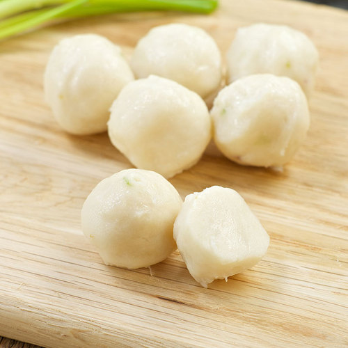 Chaoshan cuttlefish balls, frozen specialty, fried egg-shaped cuttlefish balls, quick-frozen hot pot meatballs, vacuum wholesale delivery