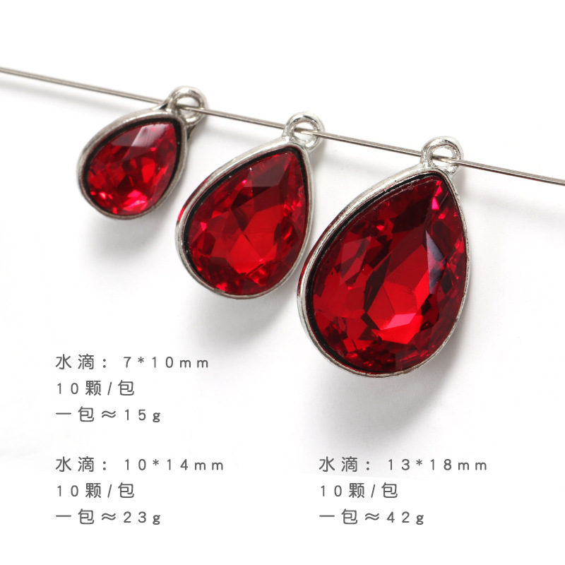 Fabricantes al por mayor gota de agua pulsera colgante simple colgante de aleación de zinc colgante accesorios de joyería de bricolaje pendientes accesorios de pulsera blanco K