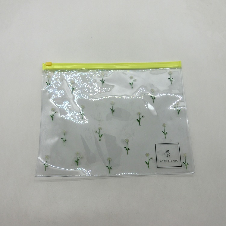 ����͸��PVC������ ͸����ĤPVC�� ѧ����Ʒ����͸�����ʴ�