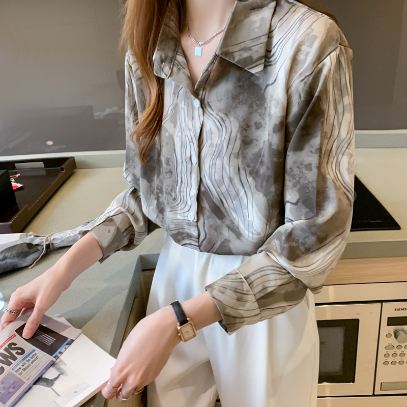 Autumn retro shirt
