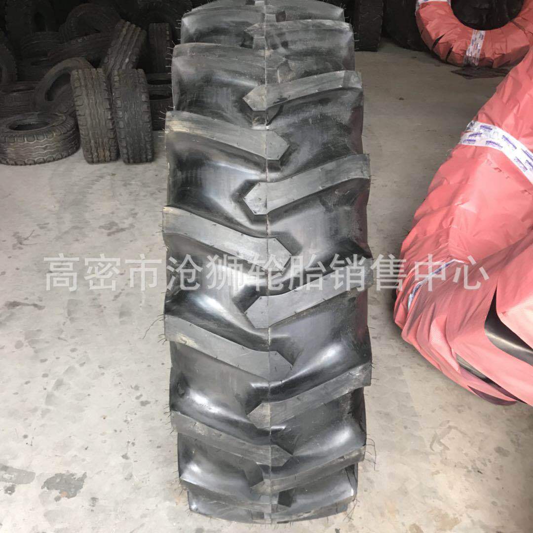 拖拉机旱田人字16.9-28 30 34 38 农用轮胎20.8-38 23.1-30
