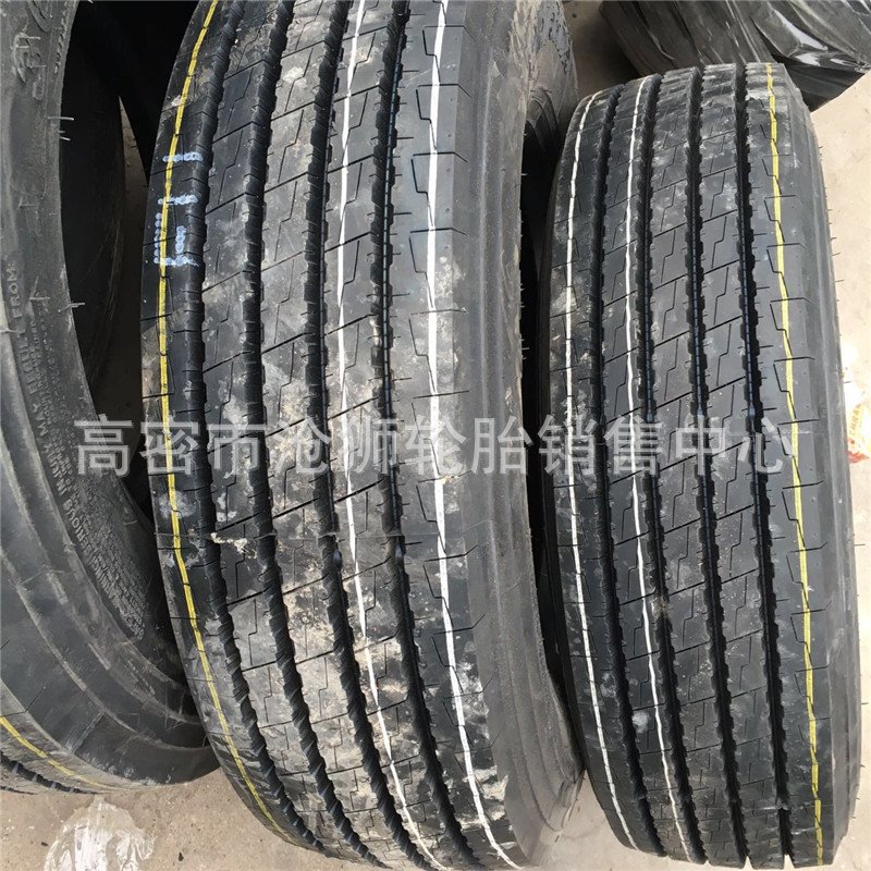 厂家供应卡车轮胎 295/80R22.5 载重子午线轮胎