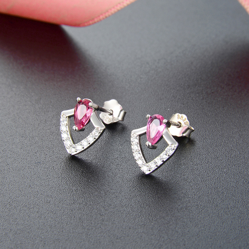 Estilo coreano s925 plata pendientes elegantes de cristal de las mujeres pendientes creativos de la moda japonesa pendientes de diamantes de una sola pieza de entrega