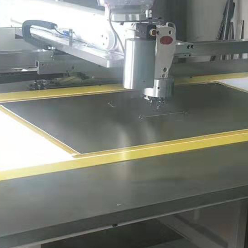 Ventas de fabricantes de caballo de Dongfeng, lámina de calefacción, manta eléctrica, almohadilla de automóvil, alambre caliente, máquina de coser por computadora