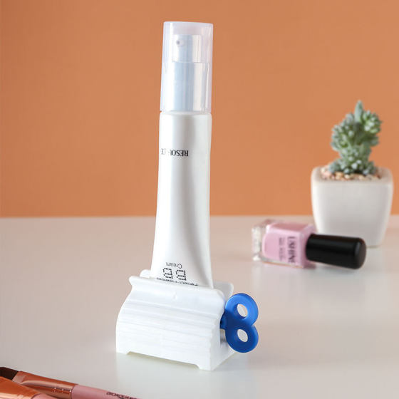 Creative Lazy Toothpaste Squeezer Simple Toothpaste Clip Facial Cleanser Press Out Children's Manual Toothpaste Squeeze Wholesale